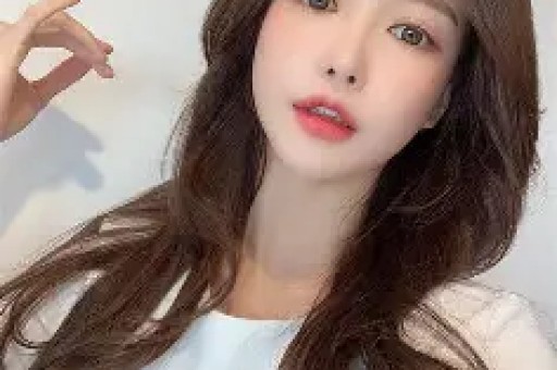 网红自爆睡遍顶流