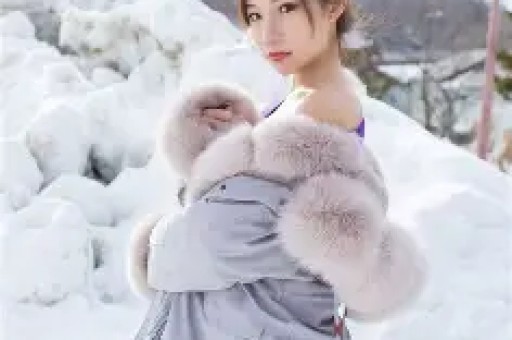 内娱开年地震！30岁网红司晓迪爆料睡遍顶流48小时反转封账号